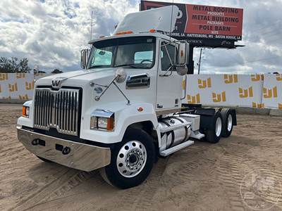 Western Star 4700SF Day Cab Truck