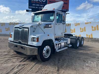 Western Star 4700SF Day Cab Truck