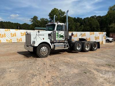 Western Star 4900 Day Cab Truck