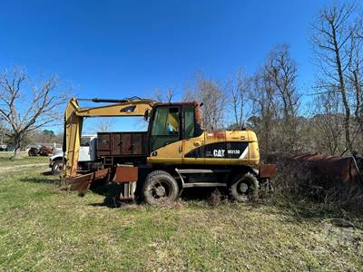 Caterpillar M313D Dismantled Parts