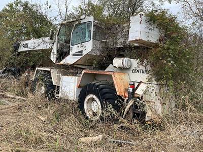 P&H CENTURY 128 28 TON ROUGH TERRAIN CRANE Dismantled Parts