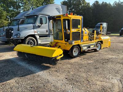 Superior SM80K BROOM TRACTOR Dismantled Parts
