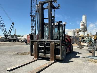 Taylor X360L 36000 LBS PNEUMATIC TIRE FORKLIFT Dismantled Parts