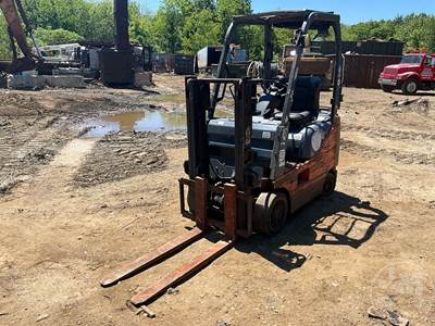 Toyota 8FGCU15 Cushion Tire Forklift