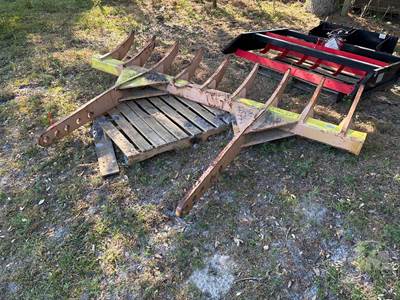 Dozer Blade Root Rake
