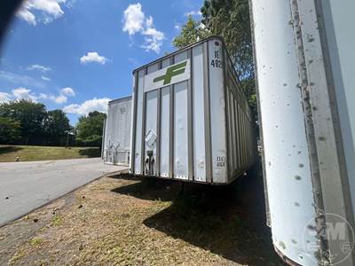 Road Systems Dry Van Trailer