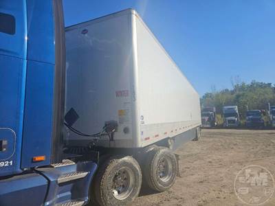 UTILITY VS2DX Dry Van Trailer