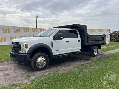 Ford F-550 Dump Truck
