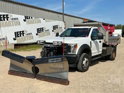 Ford F-550 Dump Truck