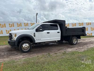 Ford F-550 Dump Truck