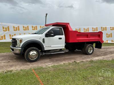 Ford F-550 Dump Truck