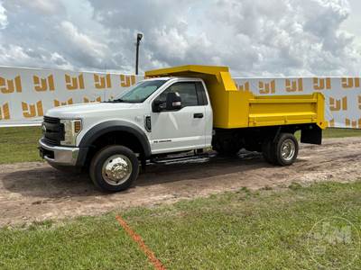 Ford F-550 Dump Truck