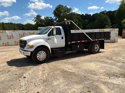 Ford F-650 Dump Truck