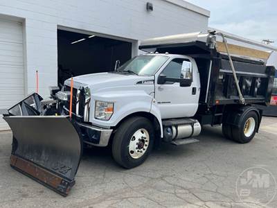 Ford F-750 Dump Truck