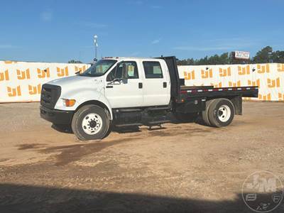 Ford F-750 CREW CAB Dump Truck