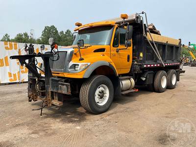 International 7600 Dump Truck