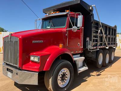 Kenworth T800 Dump Truck