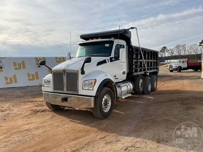 Kenworth T880 Tri Axle Dump Truck