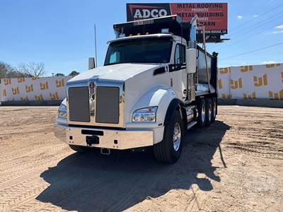 Kenworth T880 Dump Truck