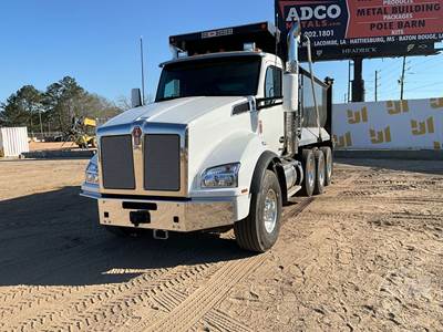 Kenworth T880 Dump Truck