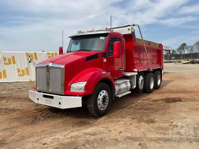 Kenworth T880 Dump Truck