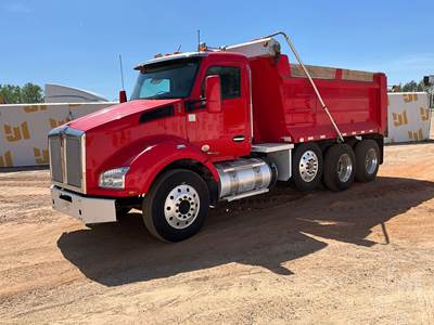 Kenworth T880 Dump Truck