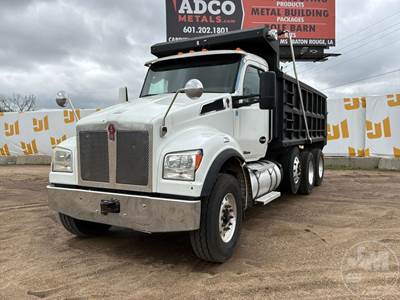 Kenworth T880 Dump Truck