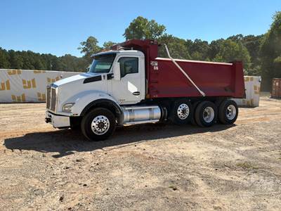 Kenworth T880 Dump Truck