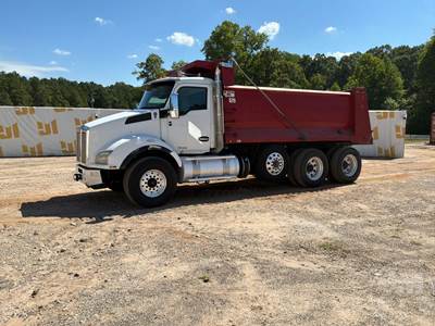 Kenworth T880 Dump Truck