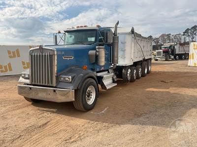 Kenworth W9 SERIES Five Axle Dump Truck