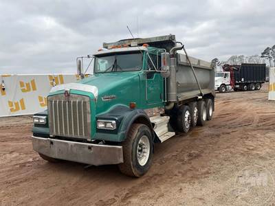 Kenworth W9 SERIES Quad Axle Dump Truck