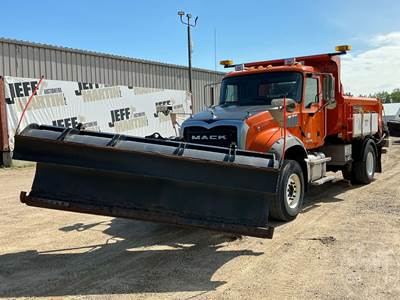 Mack GU (GRANITE) GU432 Dump Truck