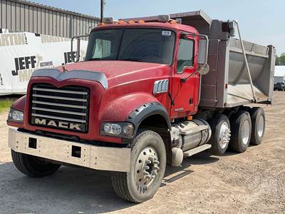 Mack GU (GRANITE) GU713 Dump Truck
