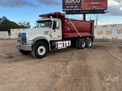 Mack Granite 64F Dump Truck