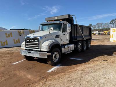 Mack Granite 84FR Tri Axle Dump Truck