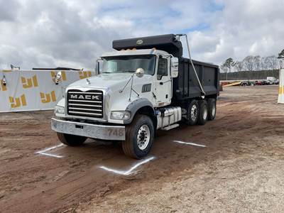 Mack Granite 84FR Tri Axle Dump Truck