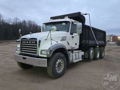 Mack Granite 84FR Tri Axle Dump Truck