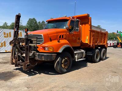 Sterling 9500 Dump Truck