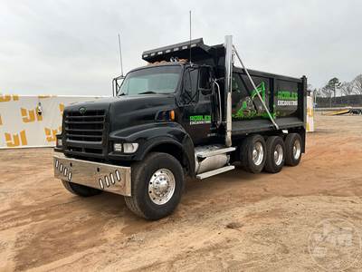 Sterling L9500 Dump Truck