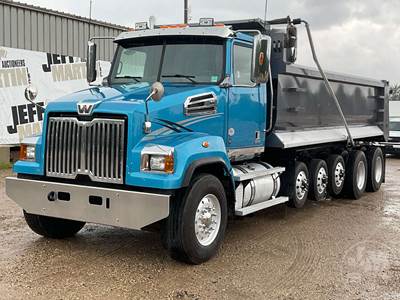 Western Star 4700 Dump Truck