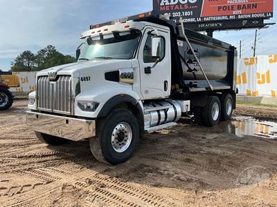 Western Star 47X CHASSIS Dump Truck