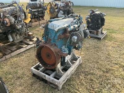 International DT466 (EGR) Diesel Engine