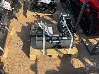 AGT Set of 5 Excavator Attachments: 10" & 24" Buckets, Quick Coupler, Ripper & Rake