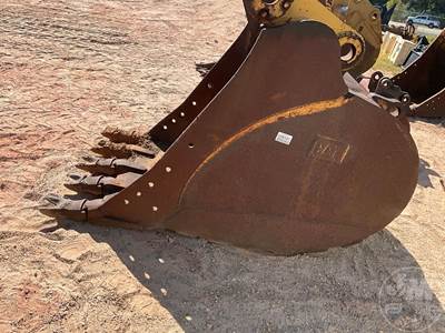 Caterpillar Excavator Attachment