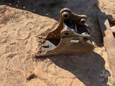 Caterpillar Excavator Attachment