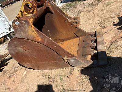 Caterpillar Excavator Attachment