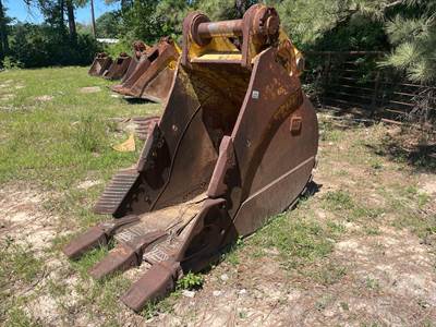Caterpillar Excavator Bucket, 110 mm Pin