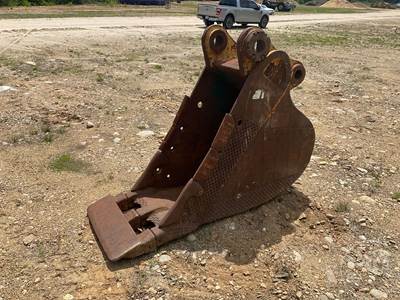 Caterpillar Excavator Bucket, 0 mm Pin