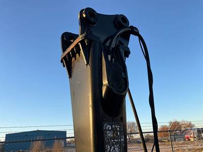 Caterpillar H120CS Excavator Attachment