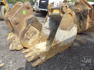 ESCO 30" TBK Excavator Attachment